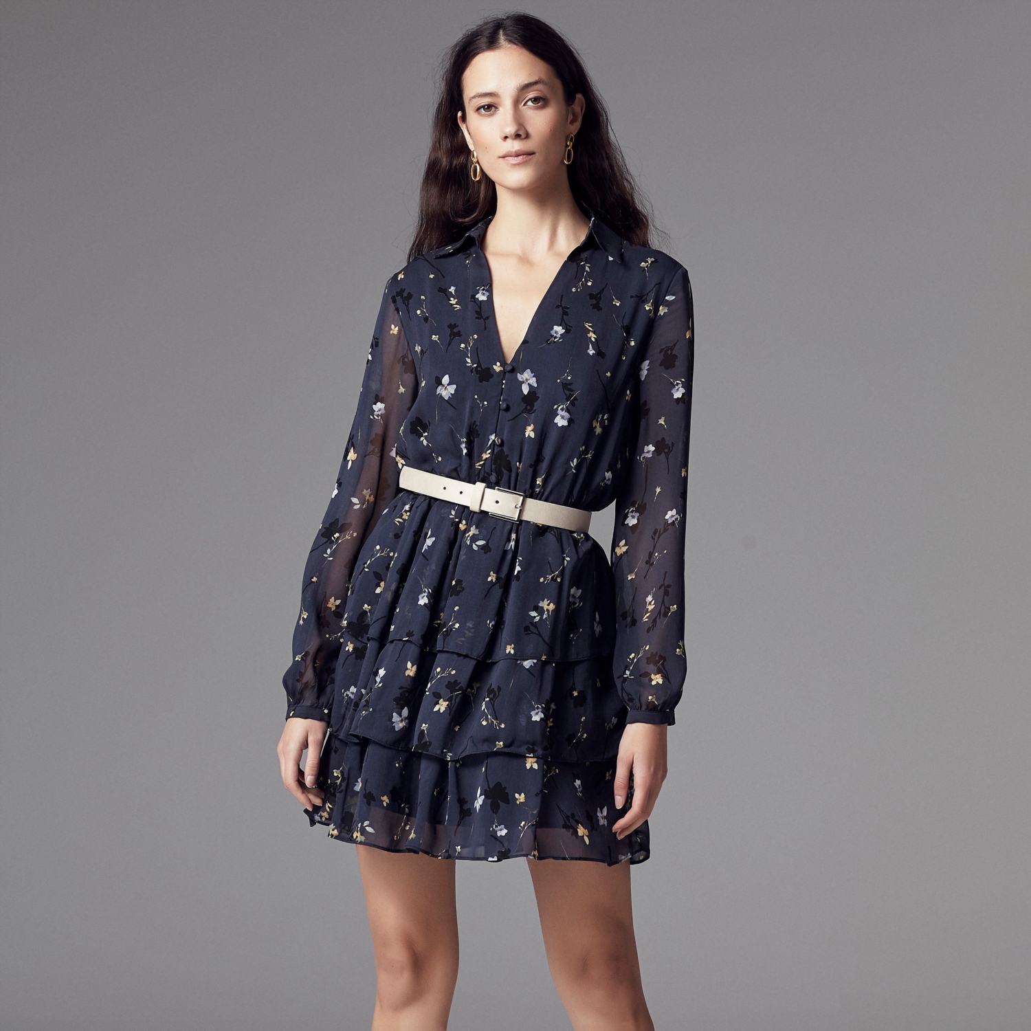 V YAKA VOLANLI MİNİ KLOŞ ELBİSE