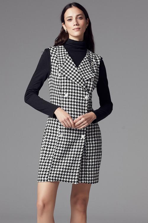  KAZAYAĞI DESENLİ KRUVAZE MİNİ KOLSUZ ELBİSE