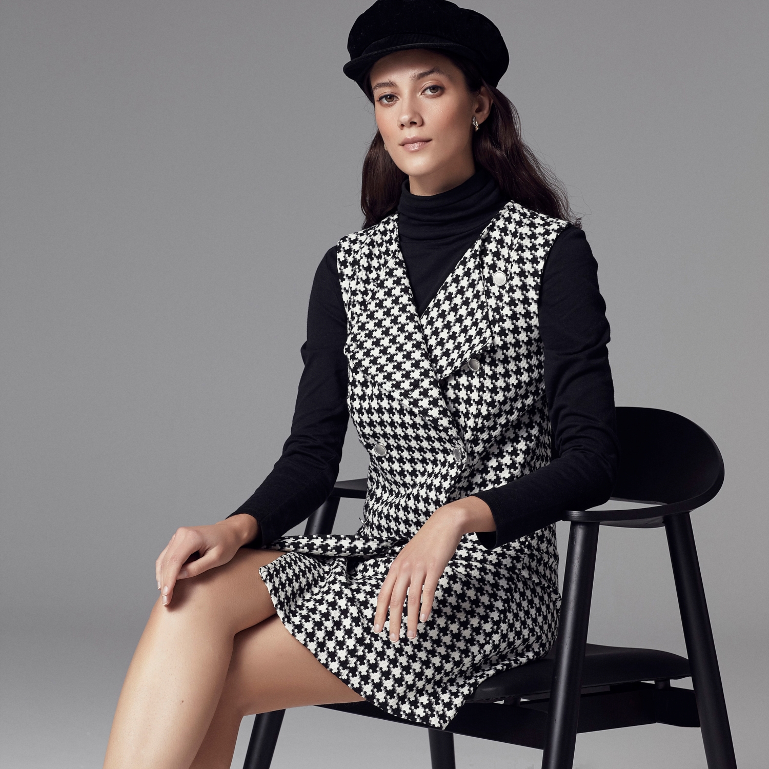 KAZAYAĞI DESENLİ KRUVAZE MİNİ KOLSUZ ELBİSE