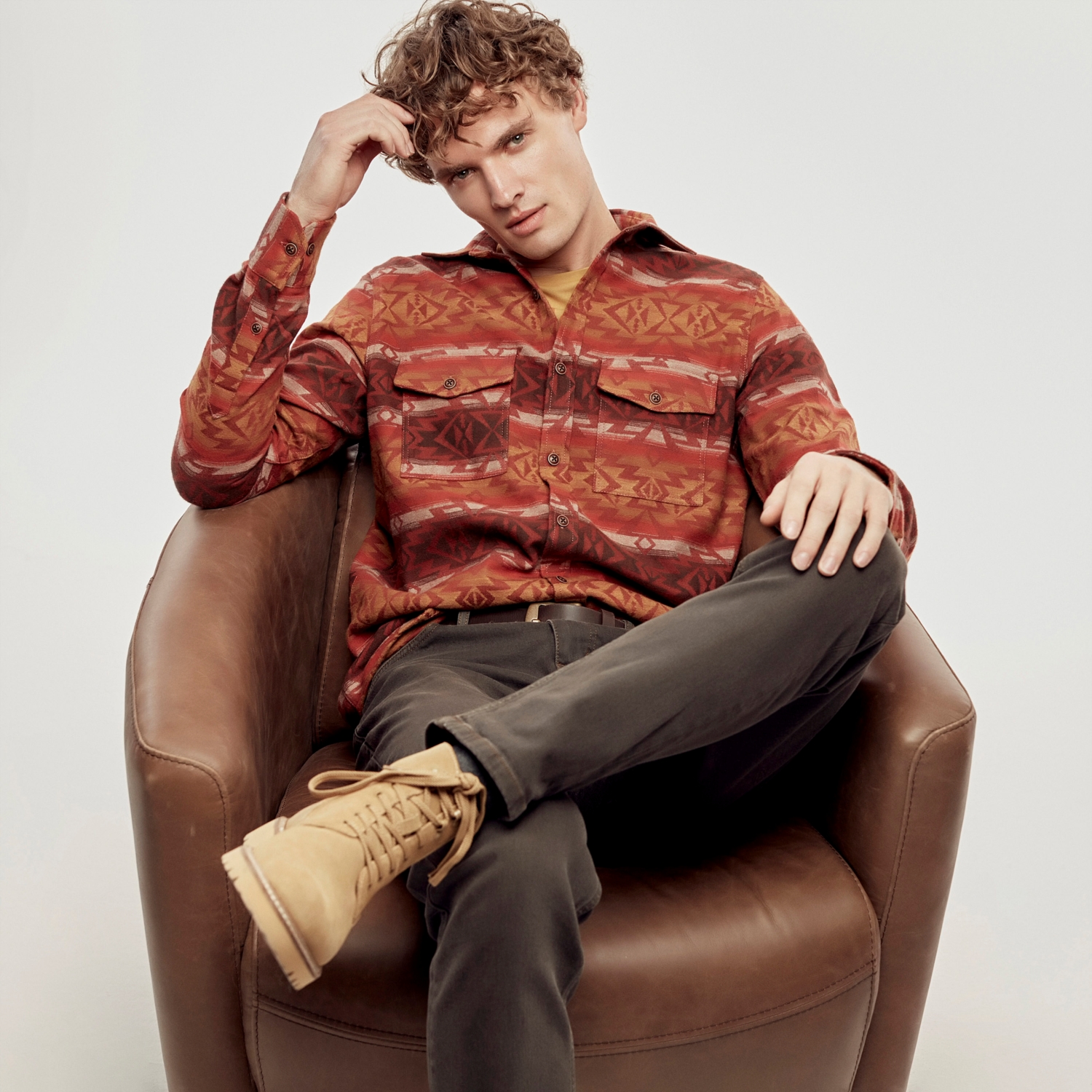 ETNİK DESENLİ PAMUK GÖMLEK