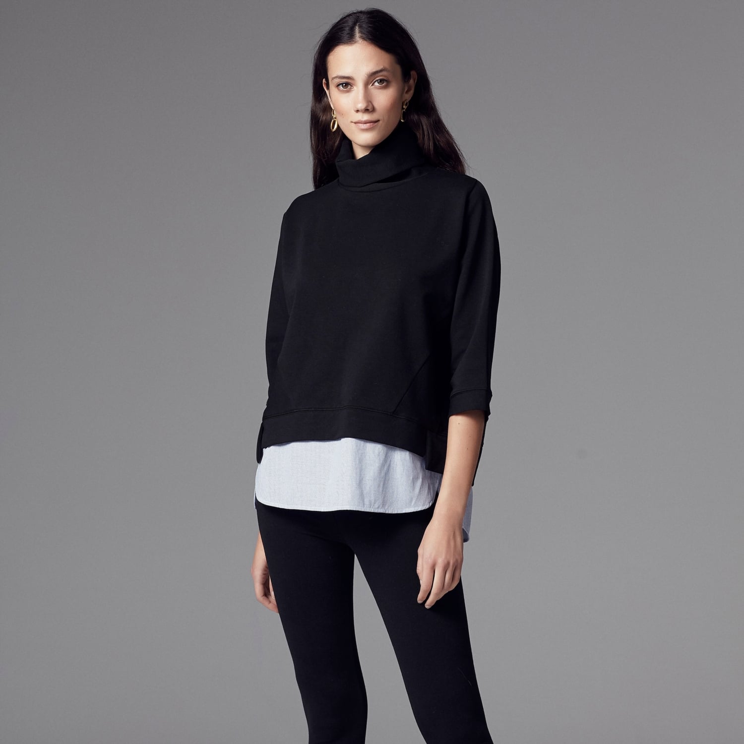 DİK YAKA GÖMLEK DETAYLI PAMUKLU SWEATSHIRT