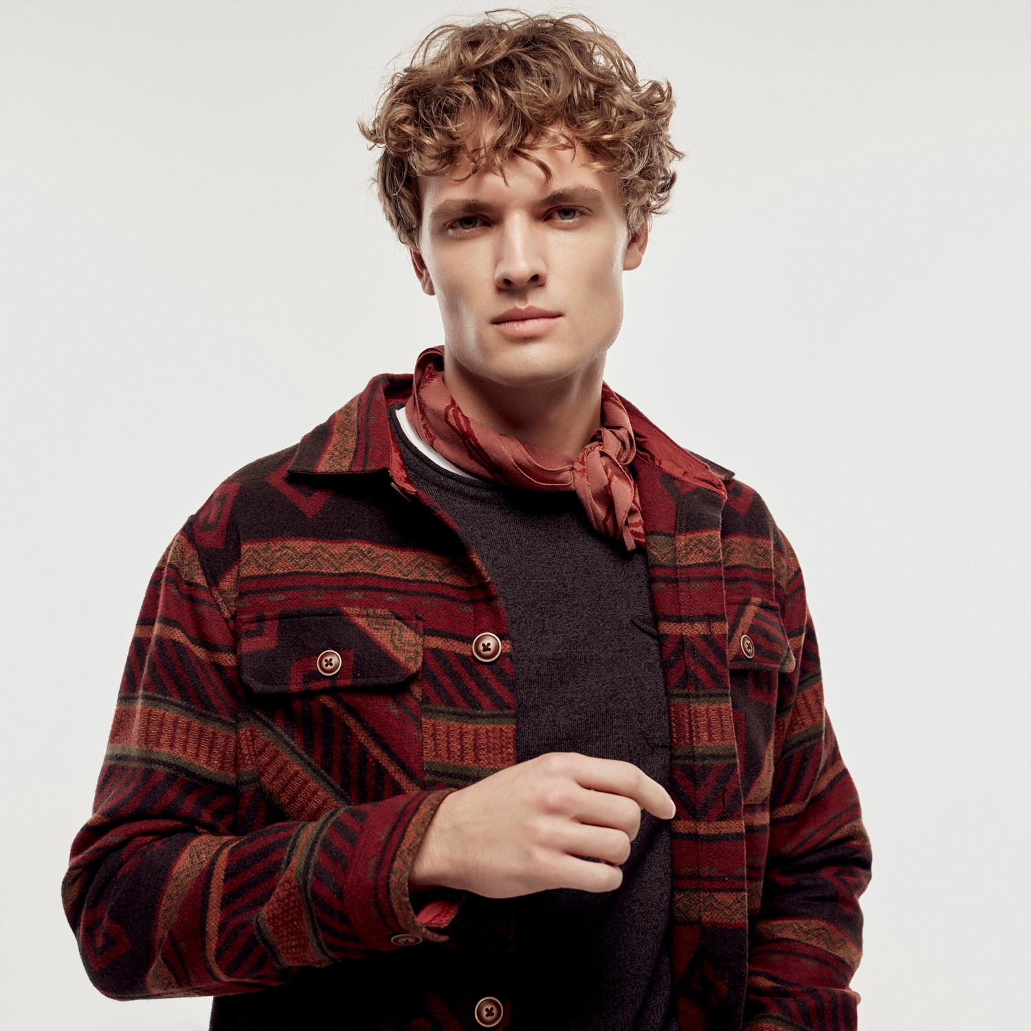 ETNİK DESENLİ CEKET