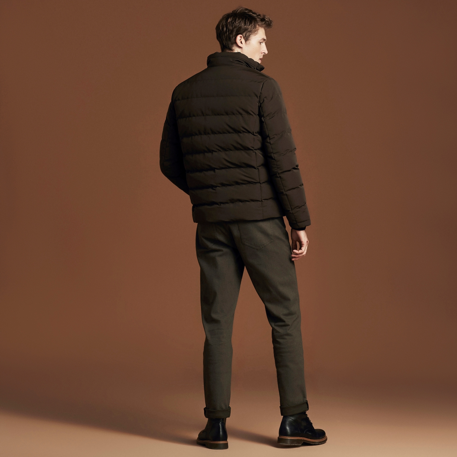 DİK YAKA ŞİŞME MONT