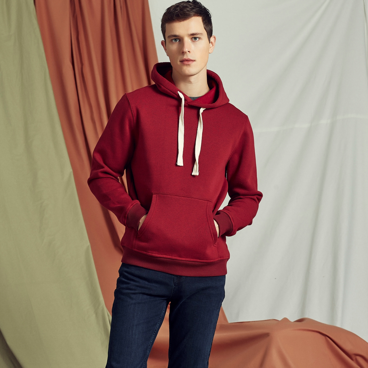 KAPÜŞONLU PAMUKLU SWEATSHIRT