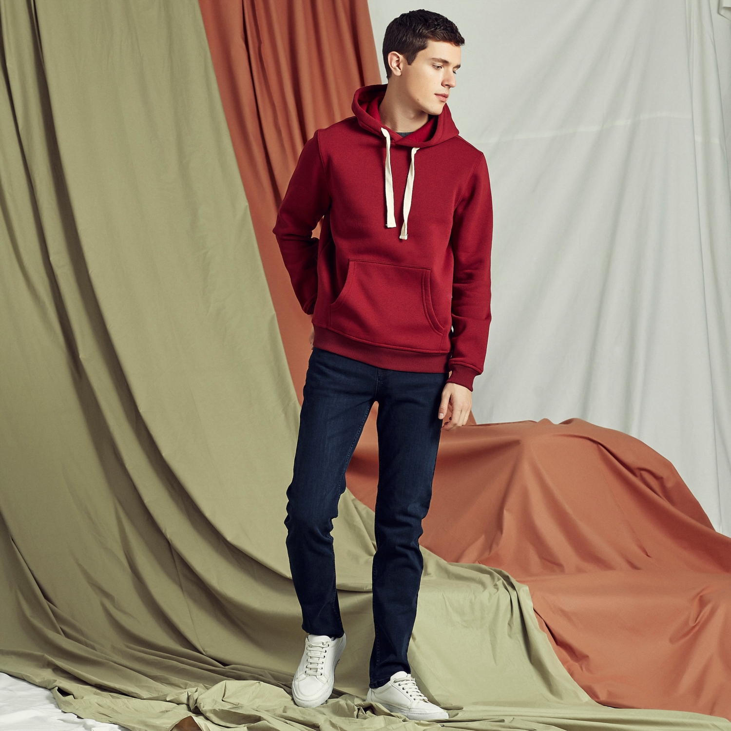 KAPÜŞONLU PAMUKLU SWEATSHIRT