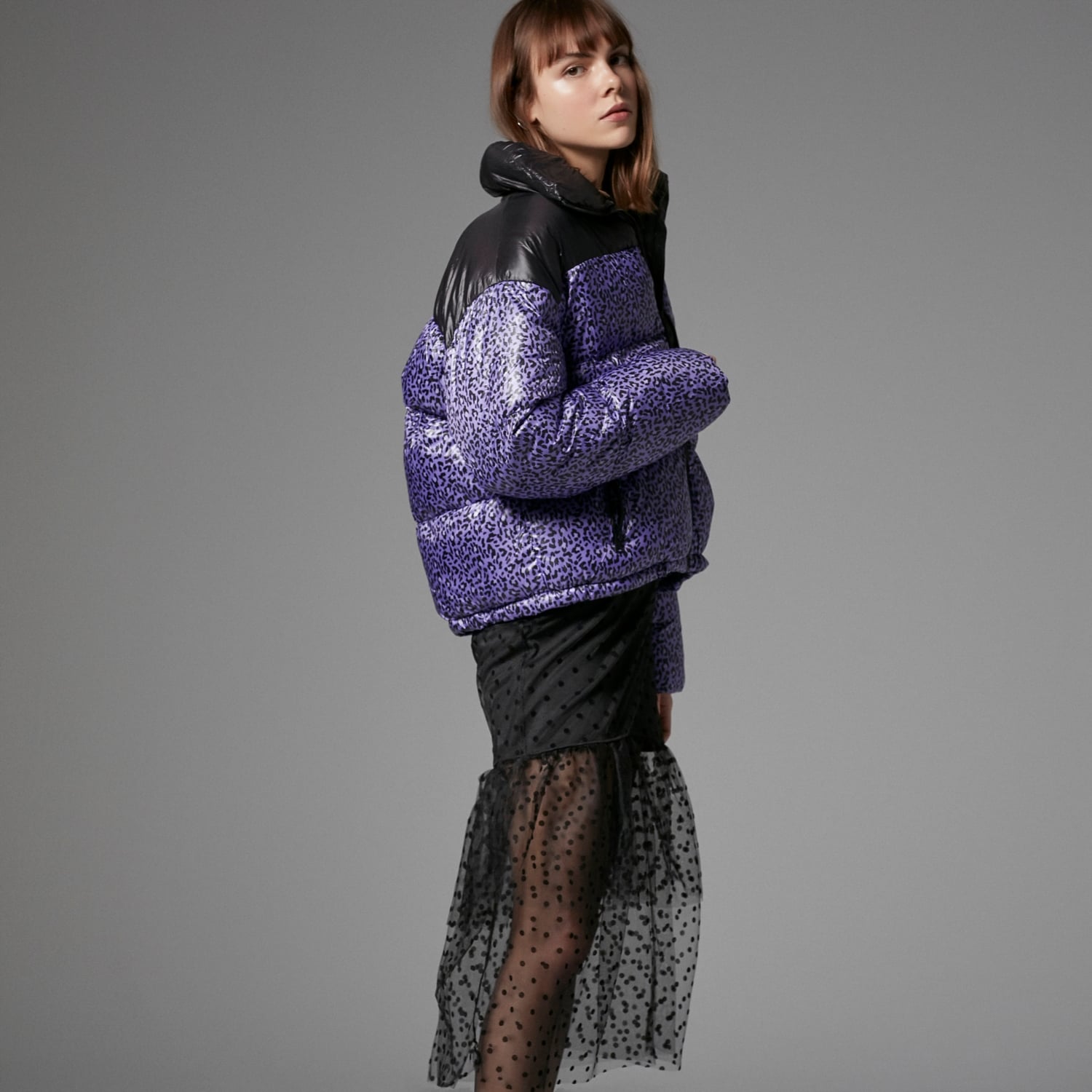 DİK YAKA LEOPAR DESENLİ PUFFER ŞİŞME MONT