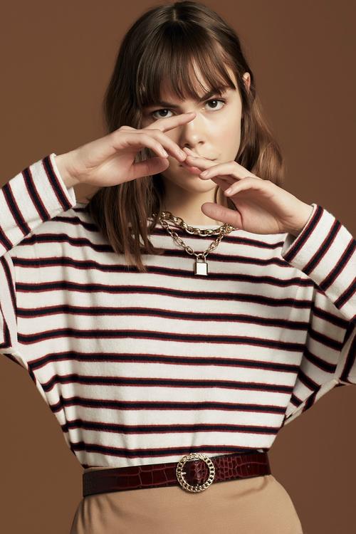  ÇİZGİLİ BİSİKLET YAKA SWEATSHIRT