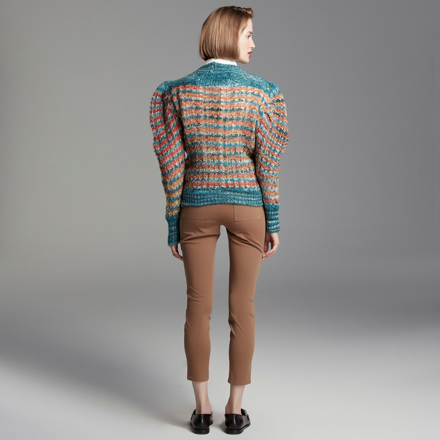 DİK YAKA BOL KESİM KAZAK