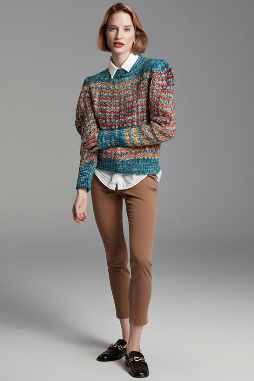  DİK YAKA BOL KESİM KAZAK