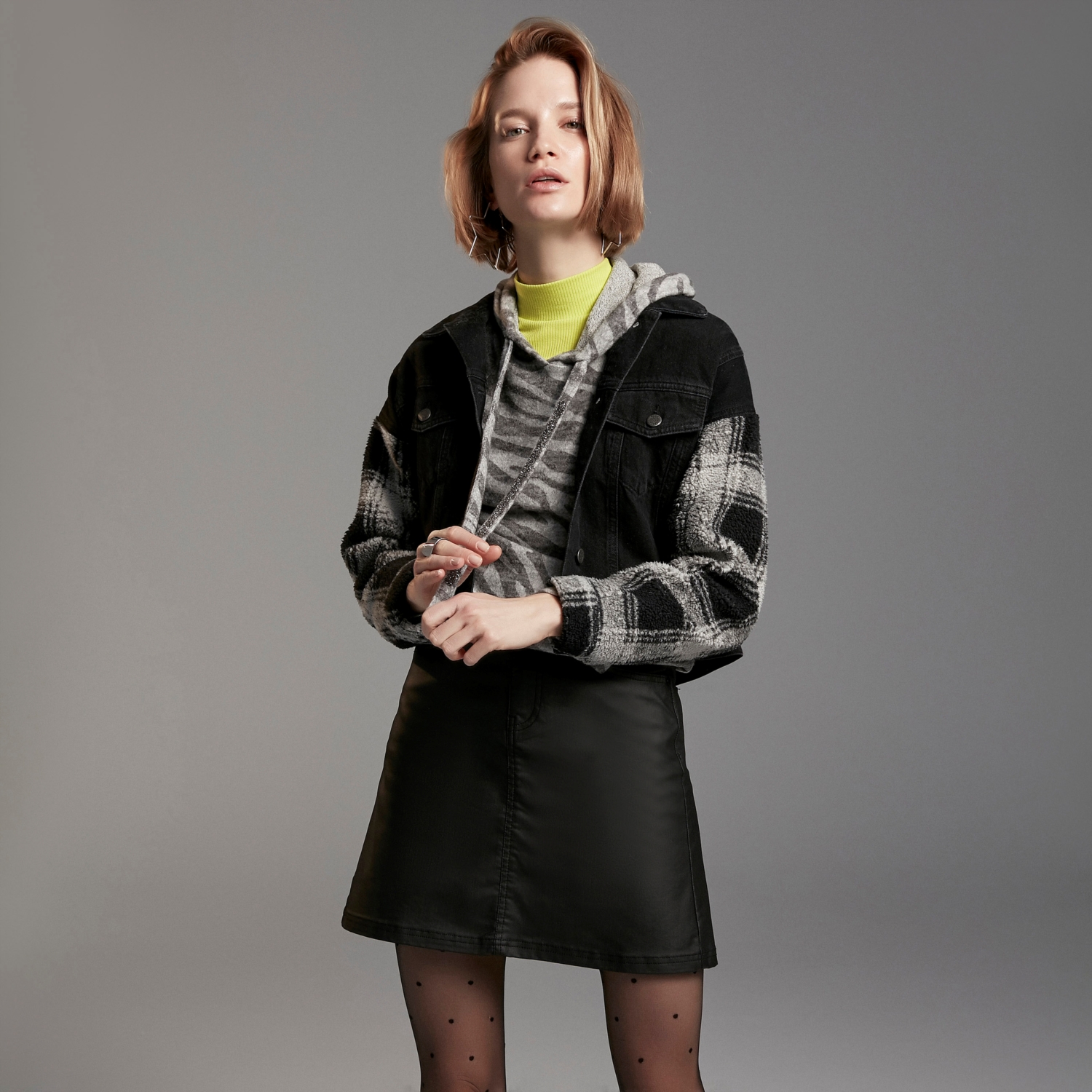 EKOSE DETAYLI JEAN CEKET