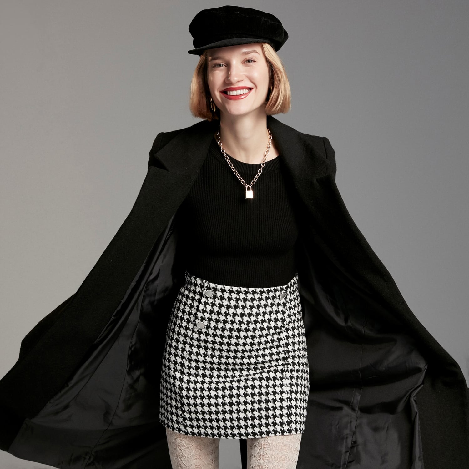 BELİNDEN KUŞAKLI UZUN KABAN