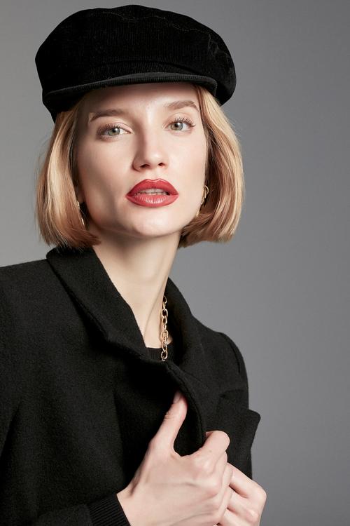  BELİNDEN KUŞAKLI UZUN KABAN