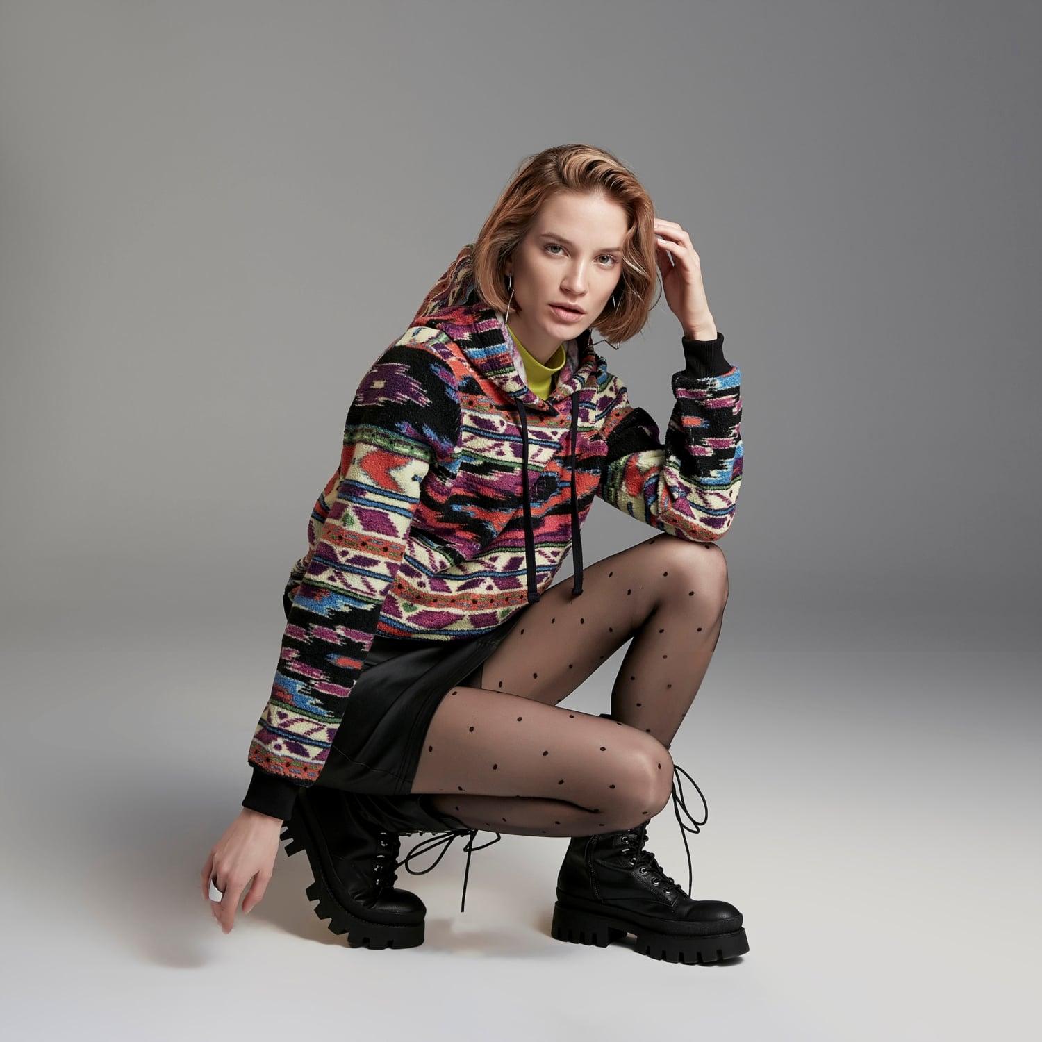 KAPÜŞONLU POLAR SWEATSHIRT