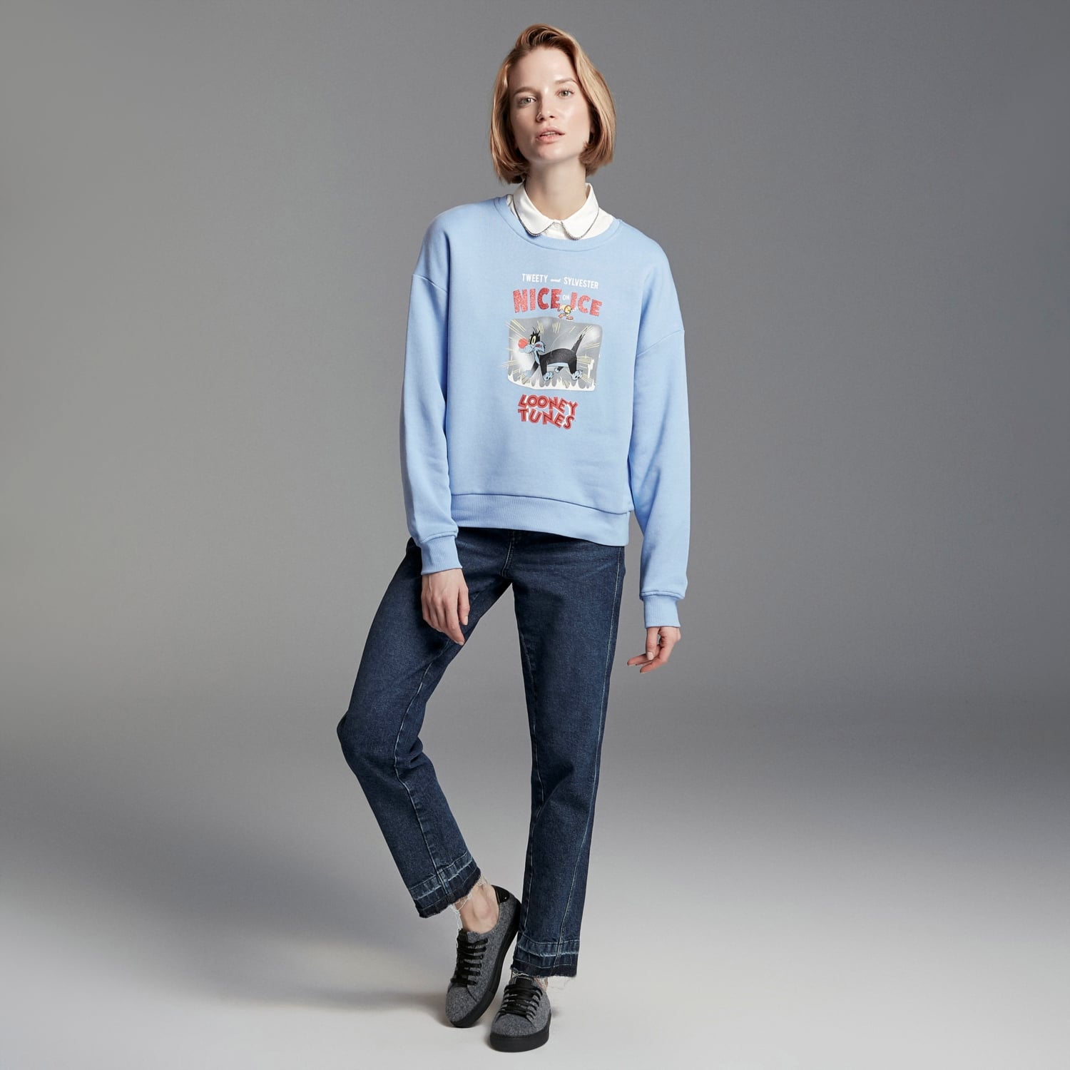 LOONEY TUNES WARNER BROS SWEATSHIRT