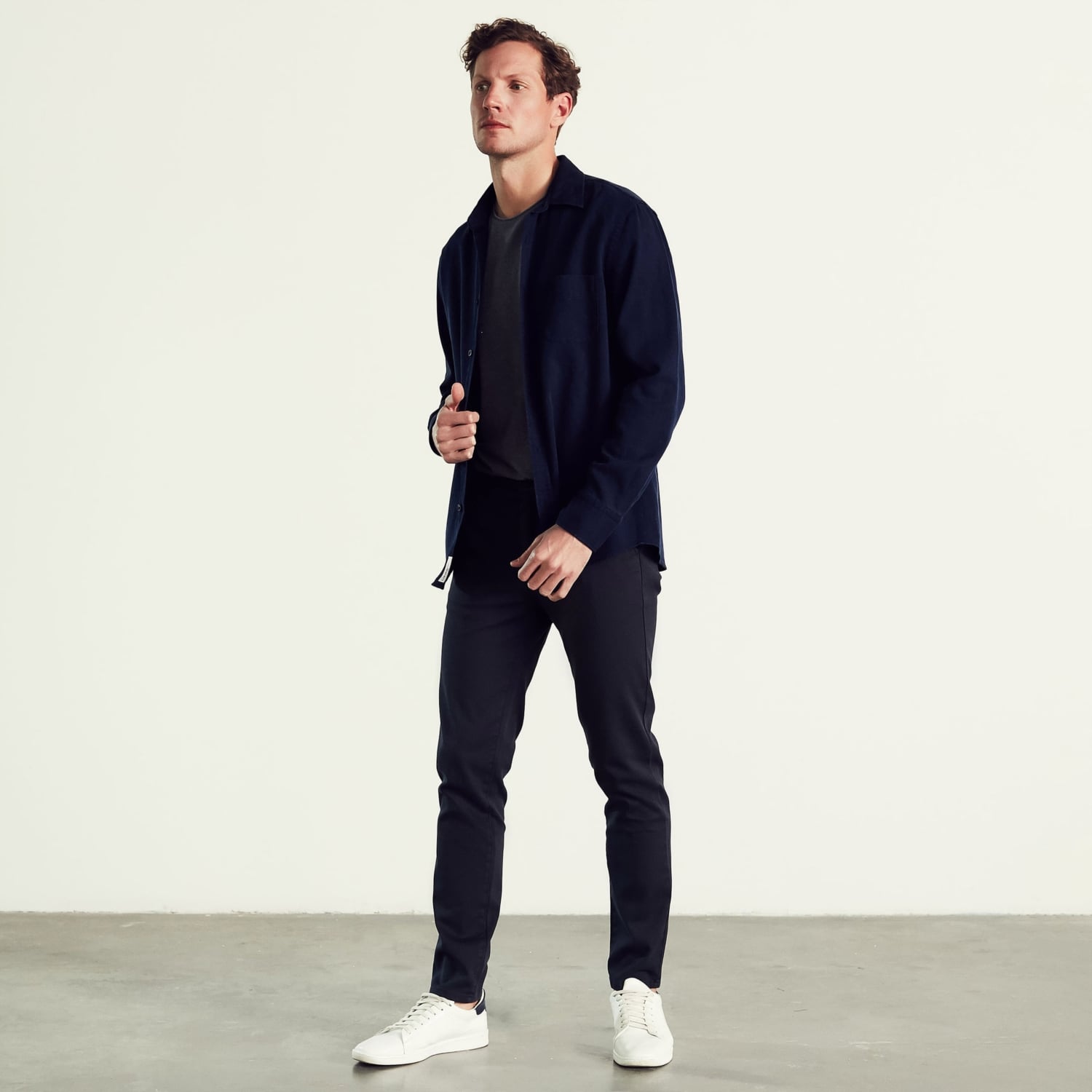 REGULAR FITTENSEL INDIGO GÖMLEK