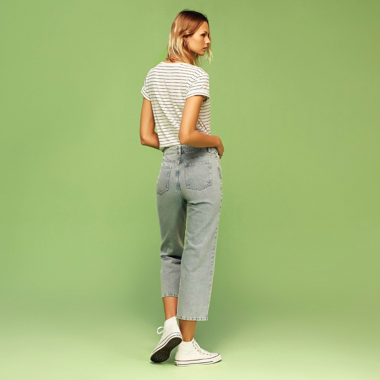 BİSİKLET YAKA SİM DETAYLI ÇİZGİLİ PAMUKLU T-SHIRT