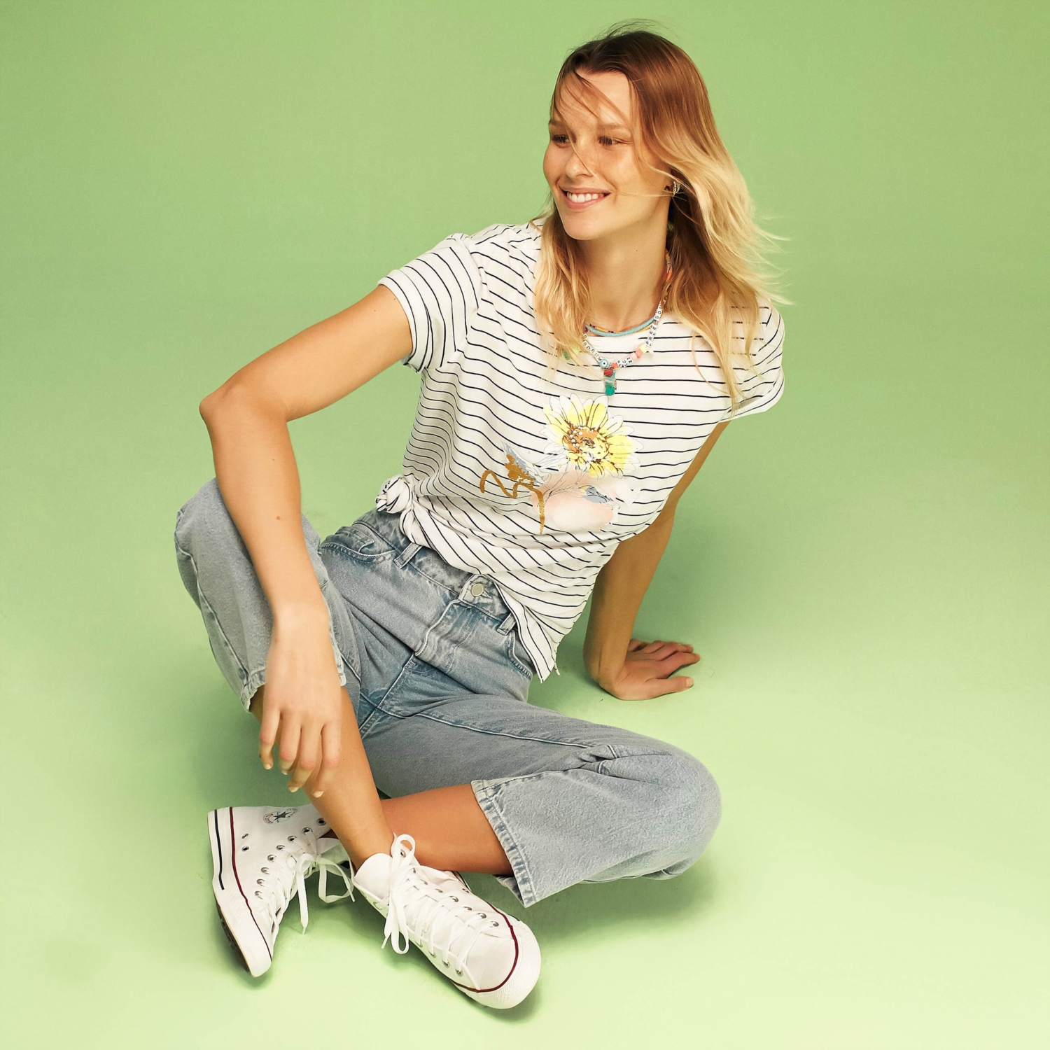 BİSİKLET YAKA SİM DETAYLI ÇİZGİLİ PAMUKLU T-SHIRT