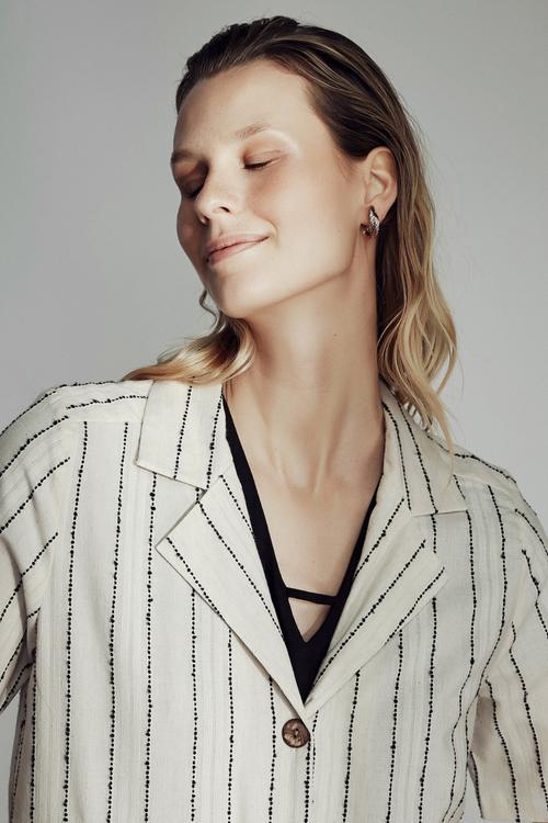  ÇİZGİLİ PAMUK - KETEN GÖMLEK