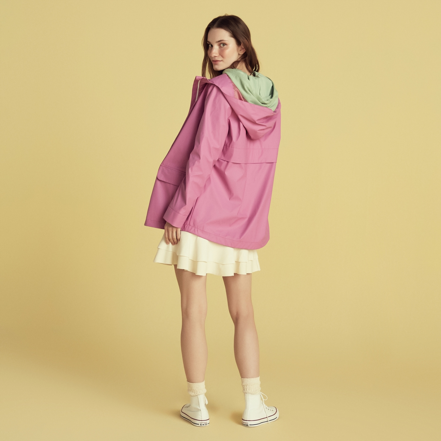 KAPÜŞONLU YAĞMURLUK