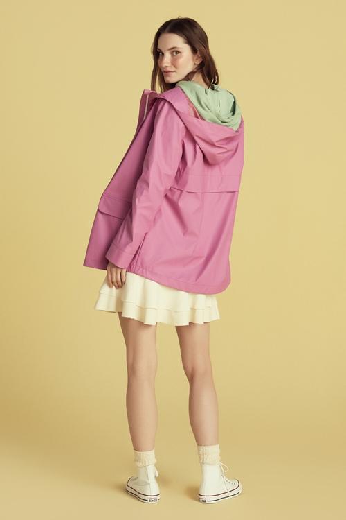  KAPÜŞONLU YAĞMURLUK