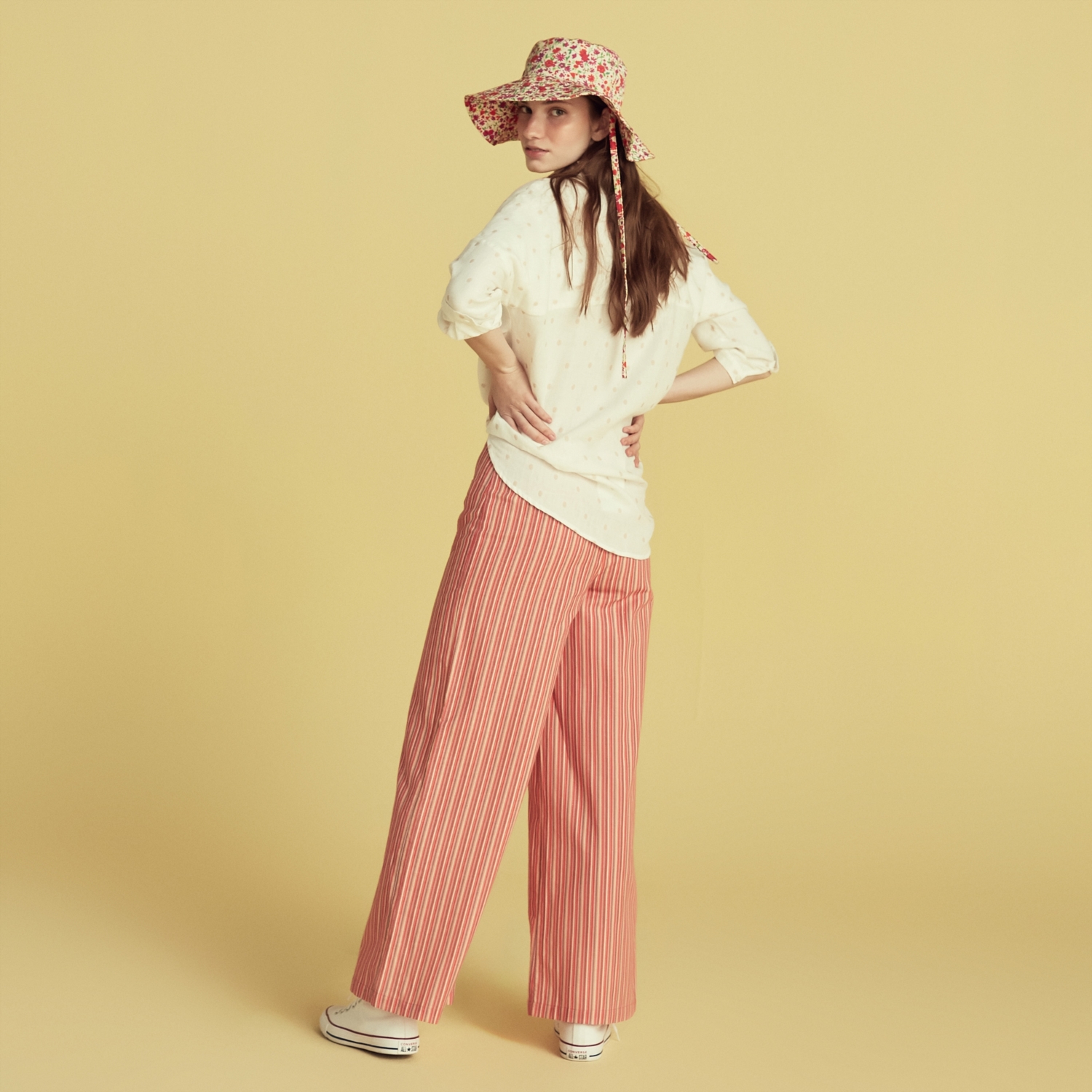 RAHAT KESİM PUANTİYELİ GÖMLEK