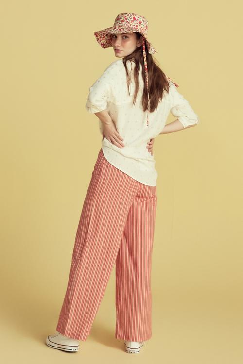  RAHAT KESİM PUANTİYELİ GÖMLEK