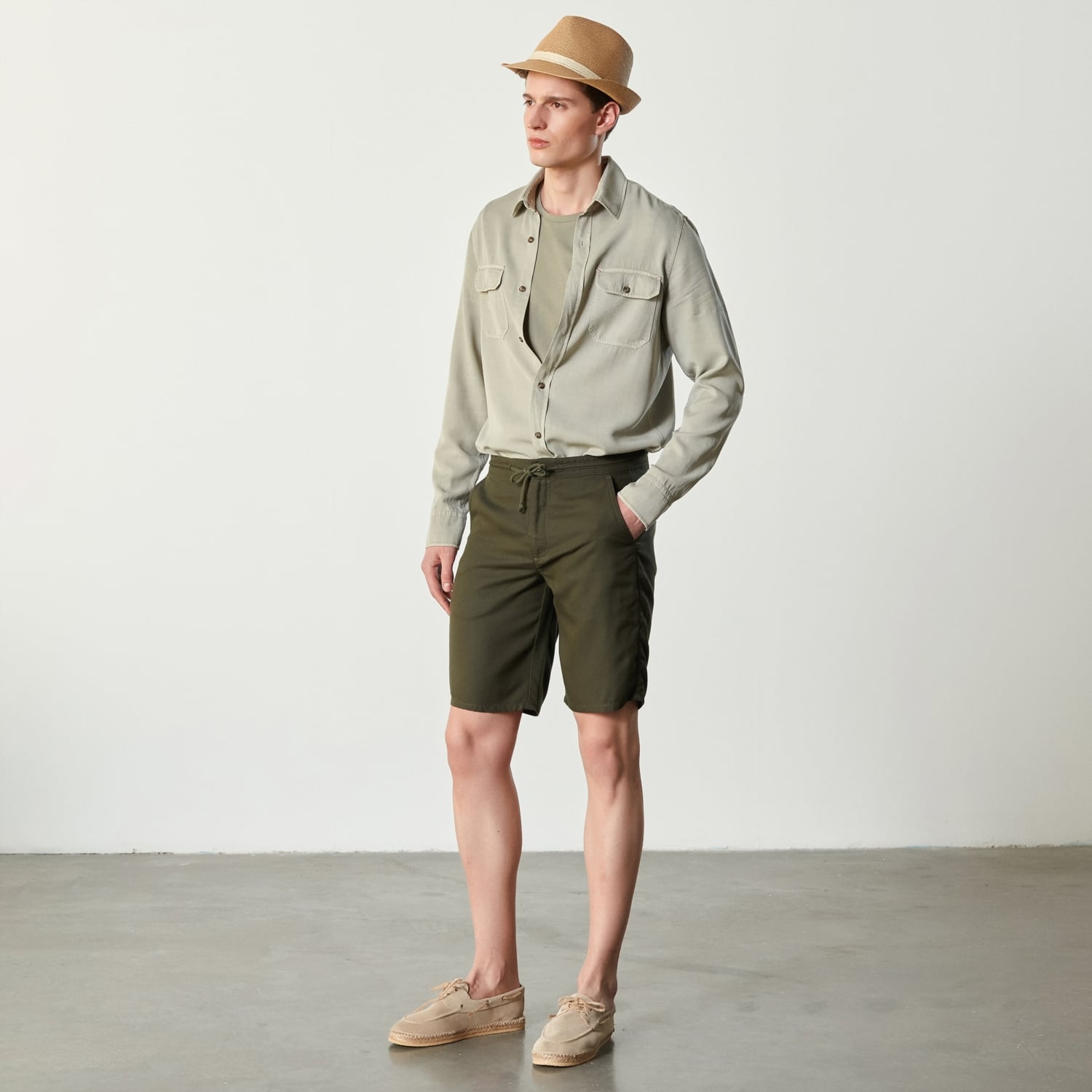 BELİ BAĞLAMALI TENSEL ŞORT