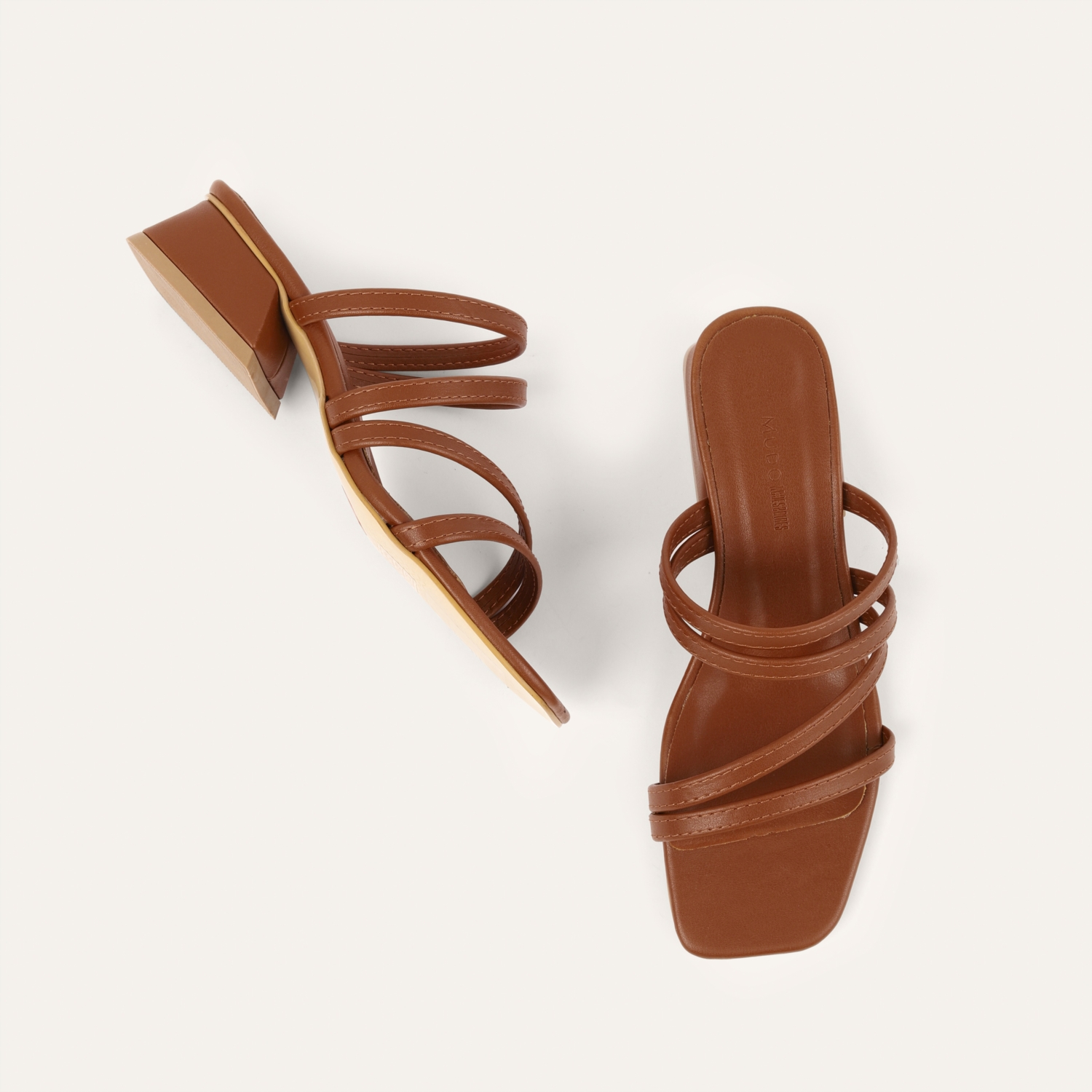 BANTLI TOPUKLU AYAKKABI