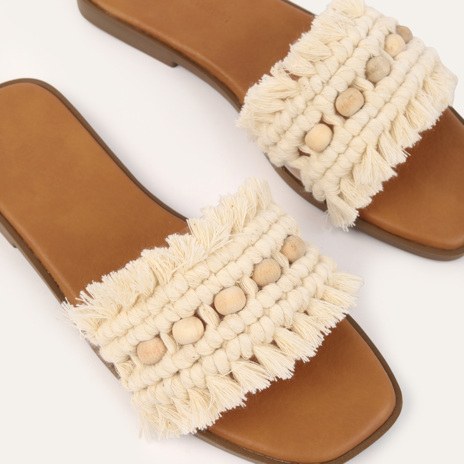 MAKROME ÖRGÜLÜ TAŞLI TERLİK