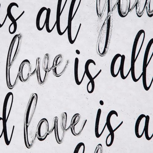  LOVE IS ALL YOU NEED DOKULU KANVAS TABLO 80x80 CM