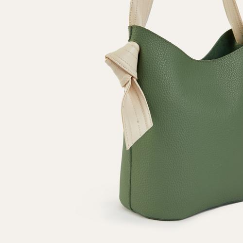  BAĞLAMA DETAYLI OMUZ ÇANTASI