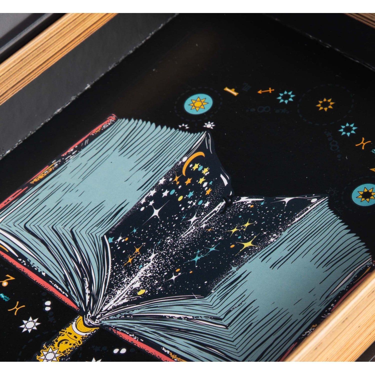 UNIVERSE KİTAP KUTU