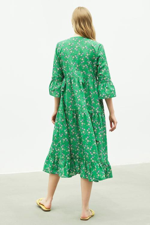  ÇİÇEK BASKILI MİDİ ELBİSE