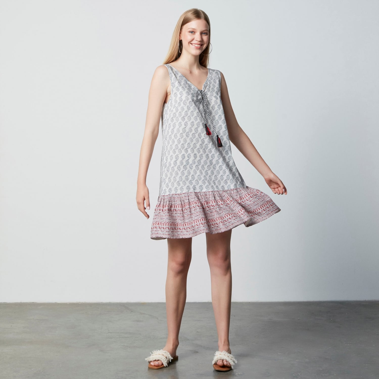 ETNİK DESENLİ ELBİSE