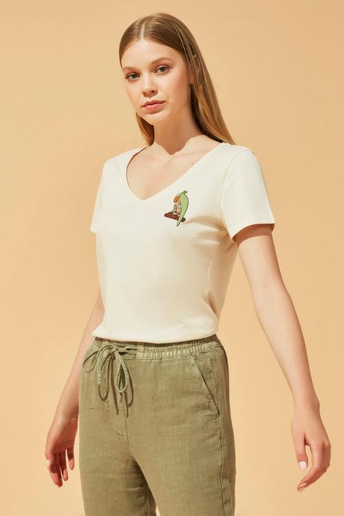  NAKIŞLI V YAKA T-SHIRT
