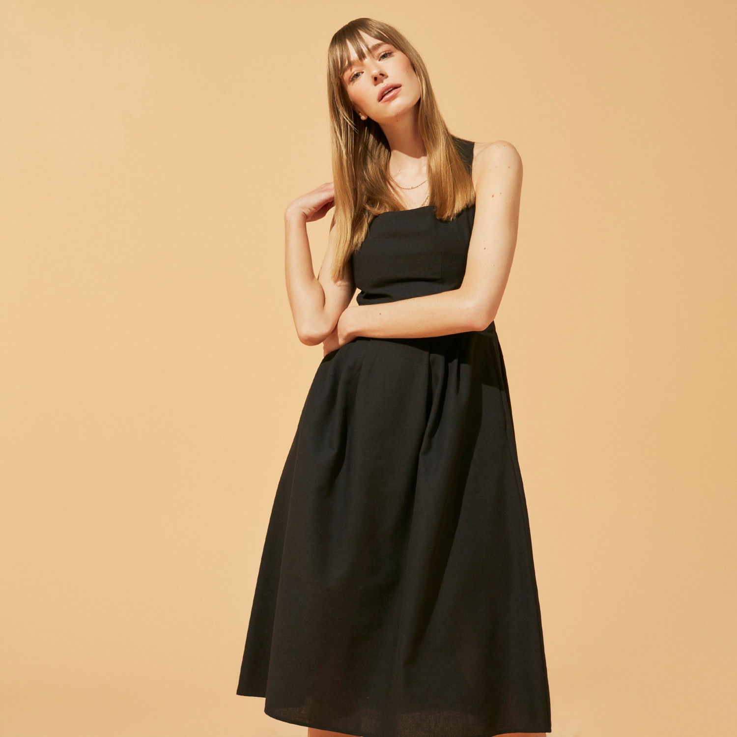 SIRT DETAYLI PAMUK - KETEN MİDİ ELBİSE