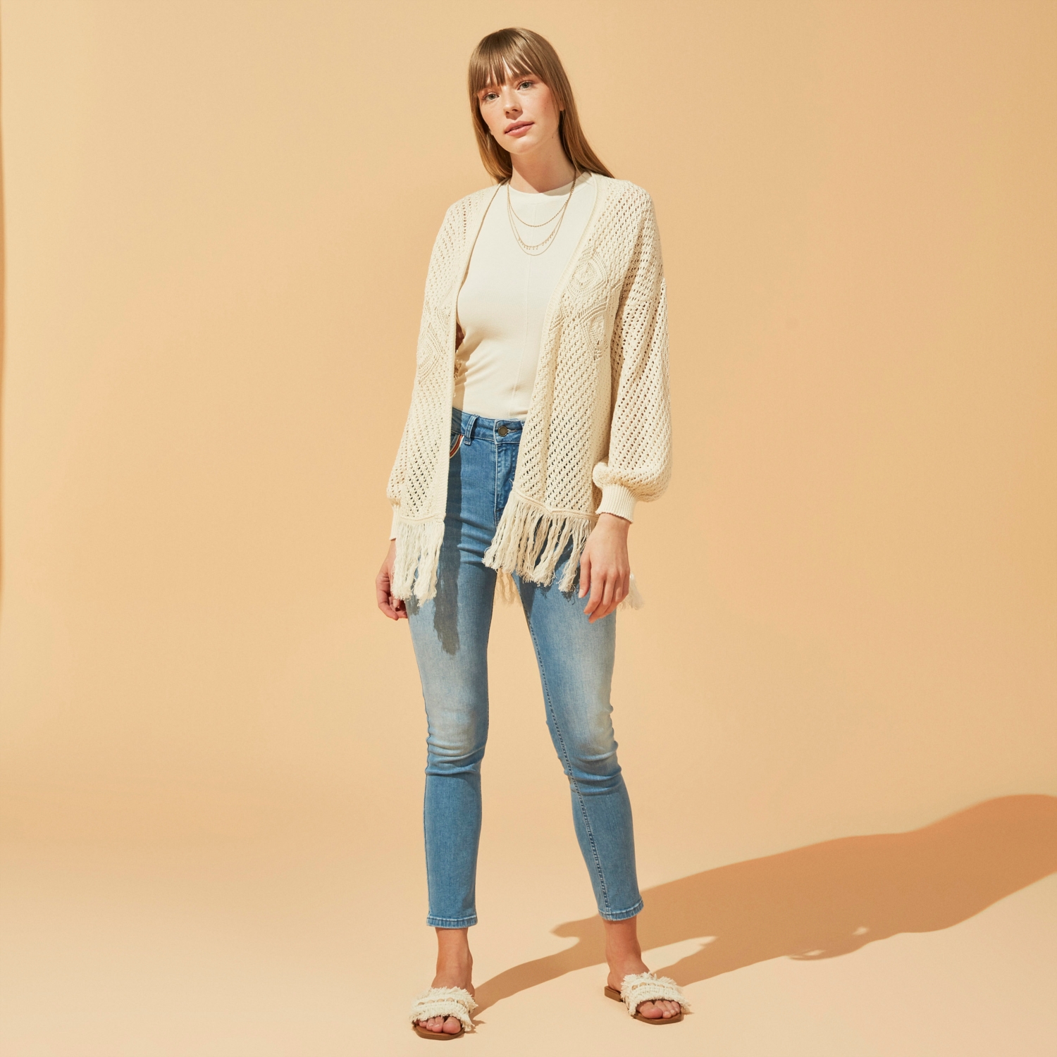 PÜSKÜLLÜ PAMUK HIRKA