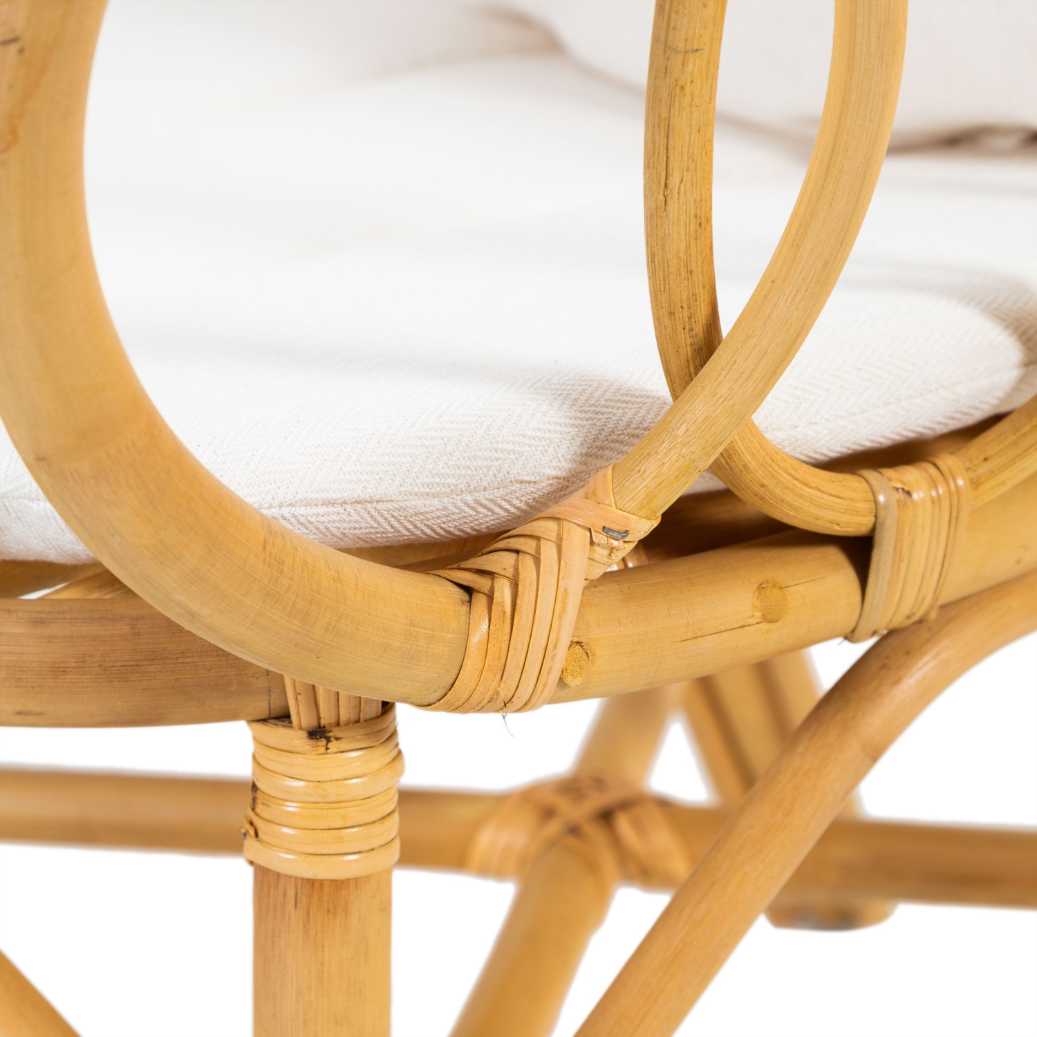 BELLA KOLÇAKLI SANDALYE