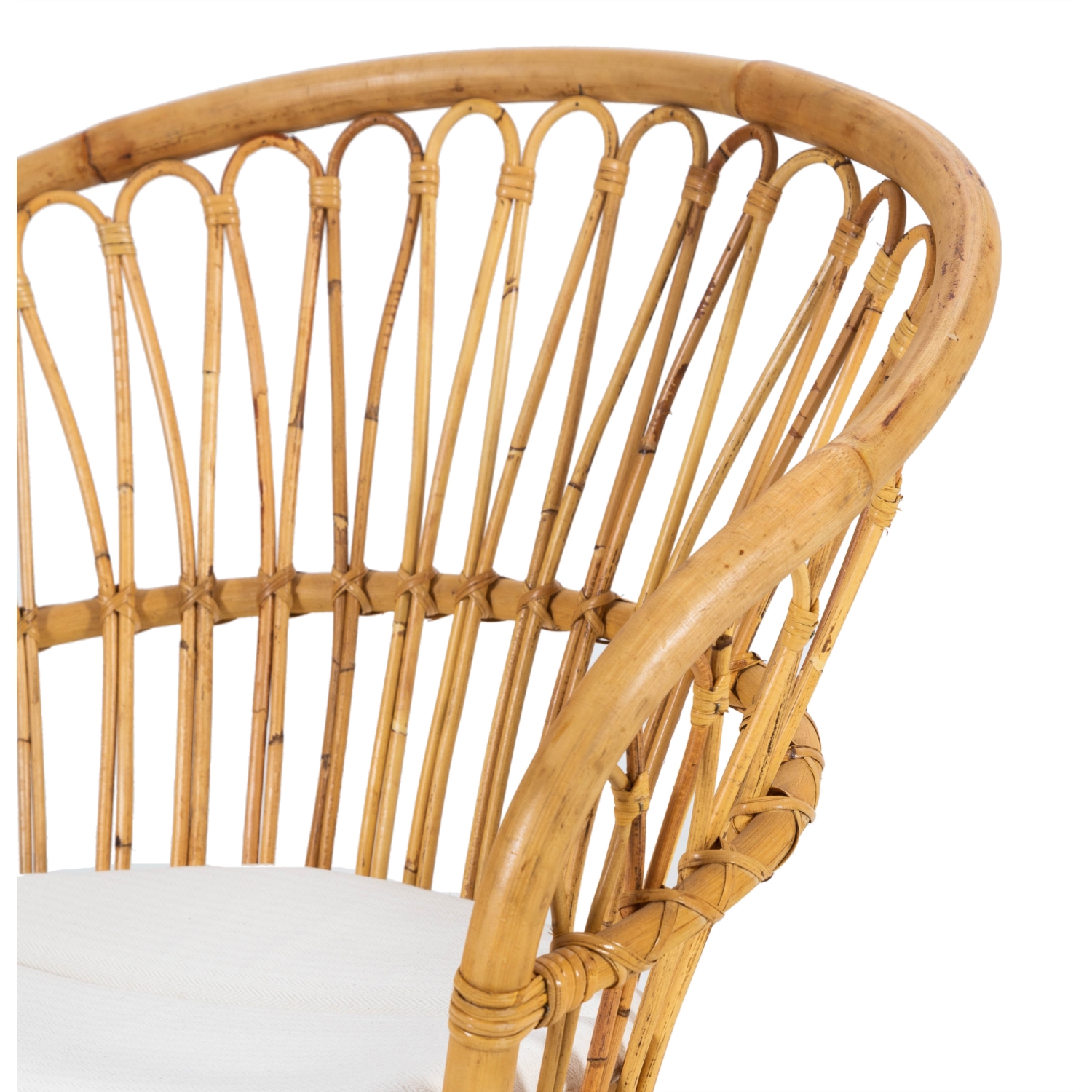 SIMONE RATTAN KOLTUK