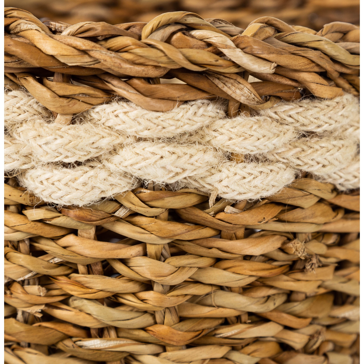 ÇOK AMAÇLI BEYAZ HASIR SEPET M