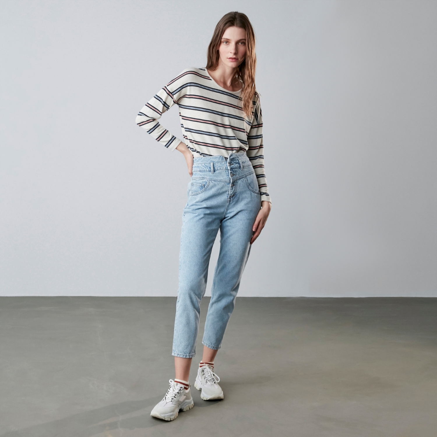 ÇİZGİLİ DÜŞÜK OMUZ TRİKO KAZAK