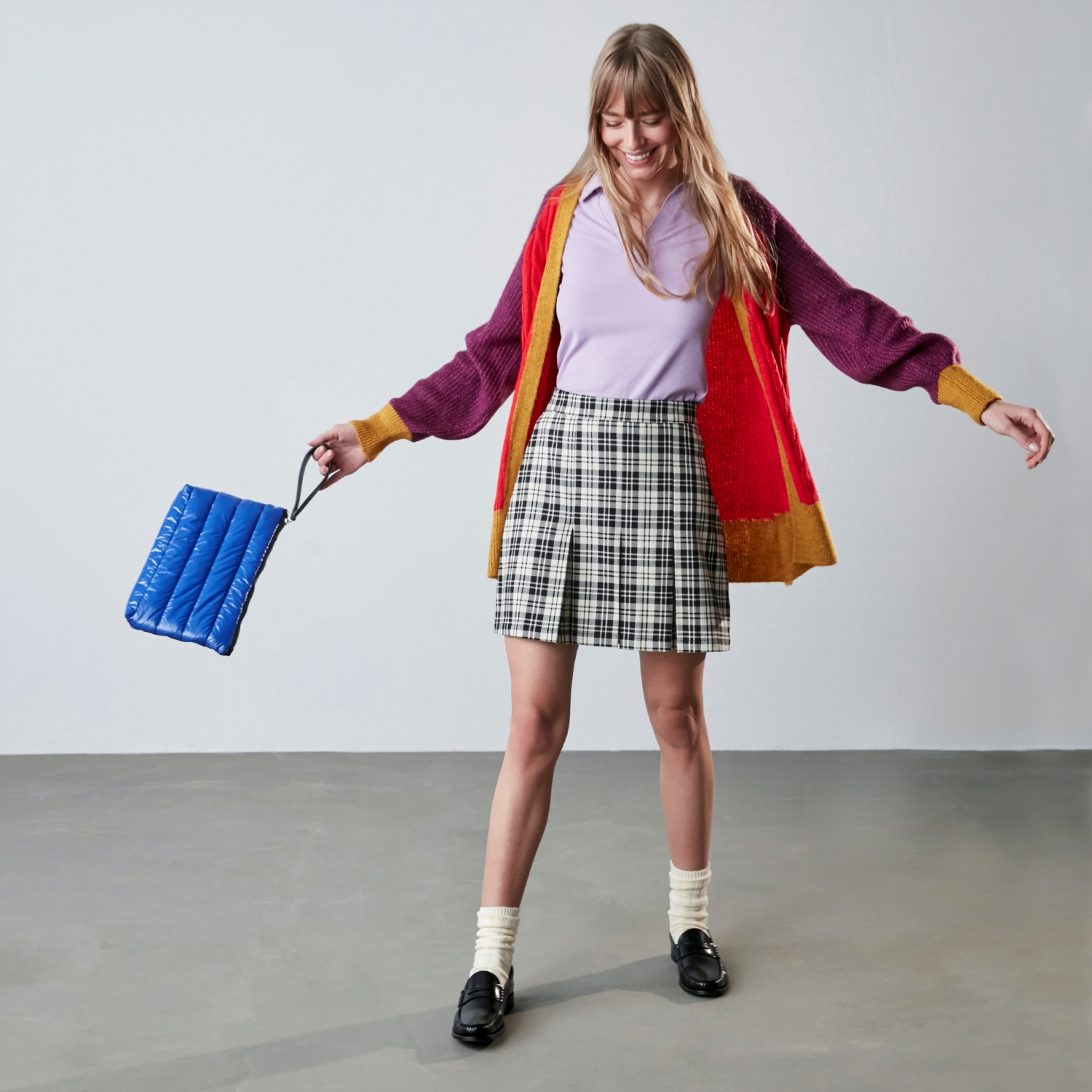 RENKLİ MİDİ TRİKO HIRKA