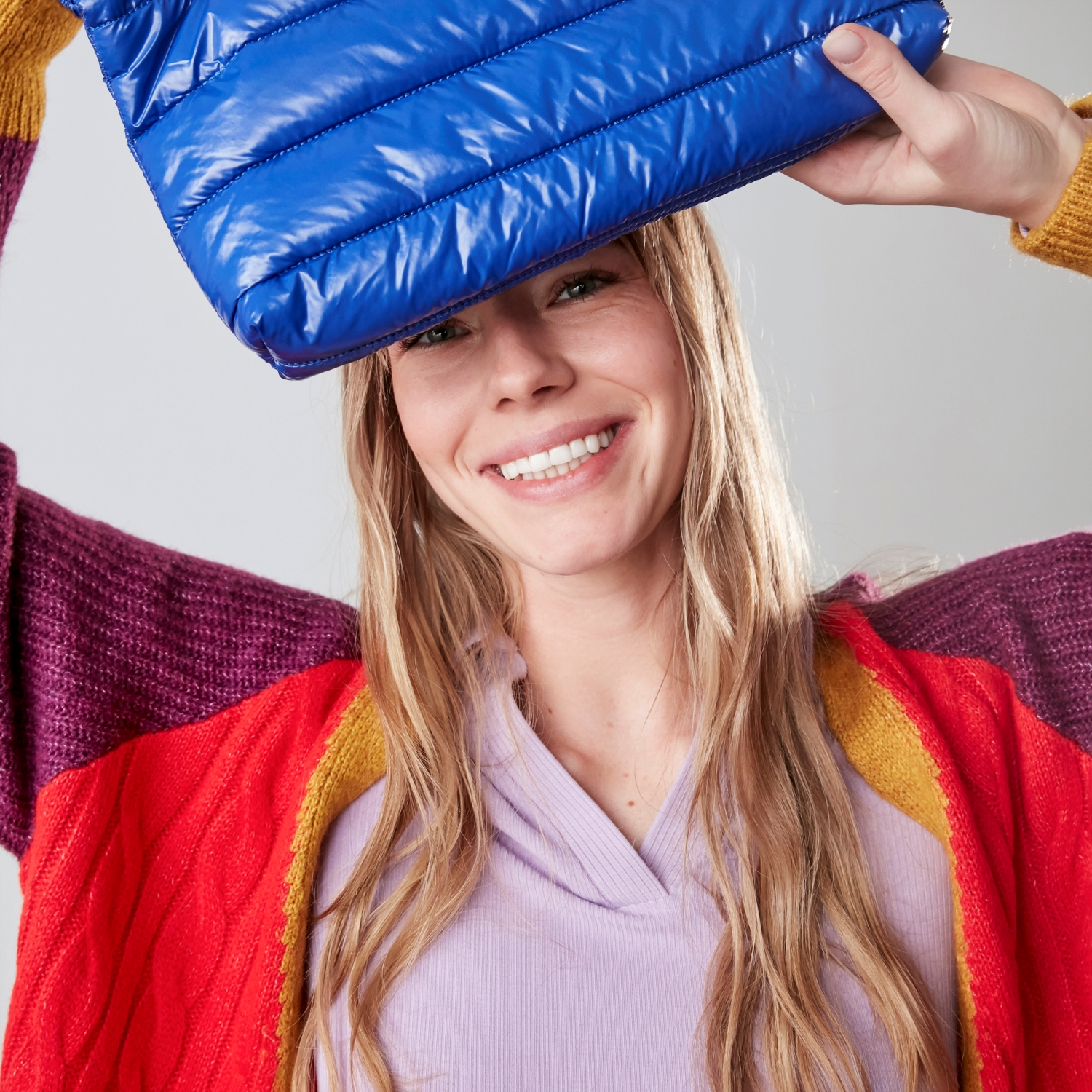 RENKLİ MİDİ TRİKO HIRKA