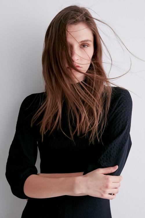  A KESİM KISA KOLLU MİNİ ELBİSE