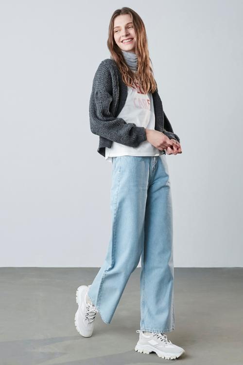  DELİK İŞLEMELİ TRİKO HIRKA