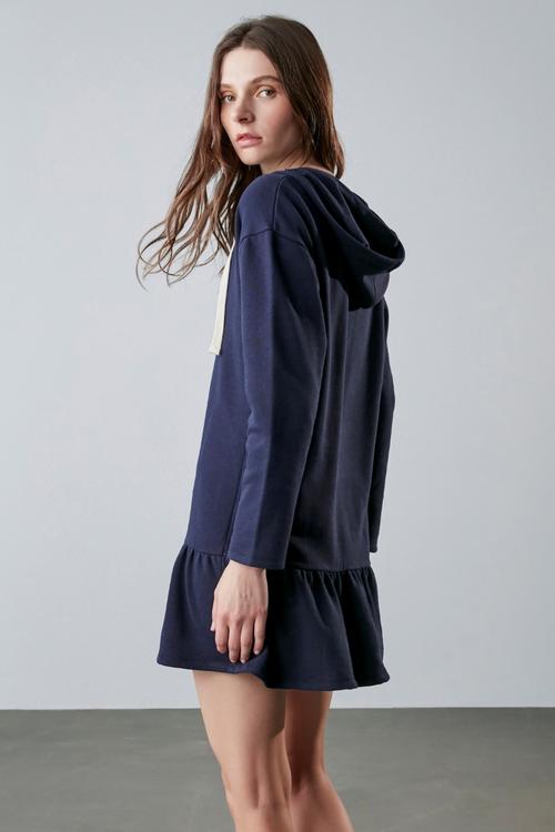  KAPÜŞONLU PİLELİ ÖRME MİNİ ELBİSE