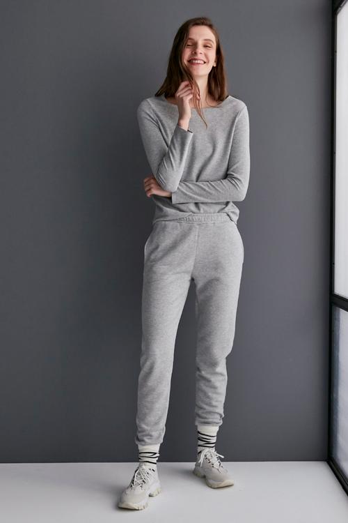  KAYIK YAKA TRİKO KAZAK