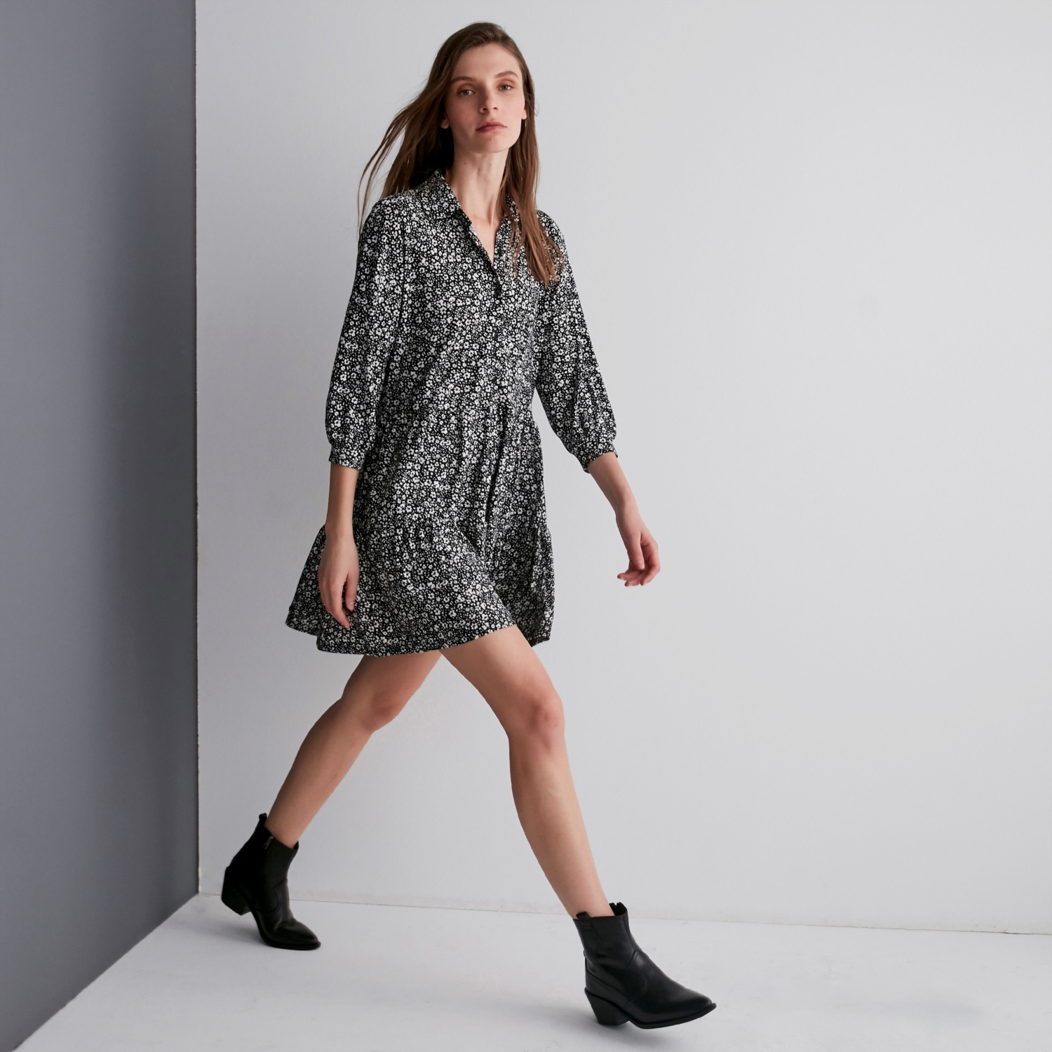 ÇİÇEKLİ MİNİ ELBİSE