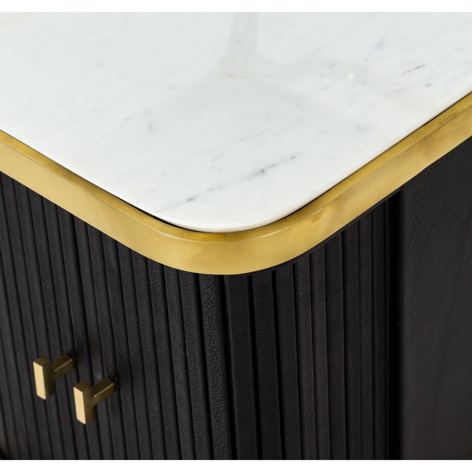 CHAGRIN SERVİS ARABASI