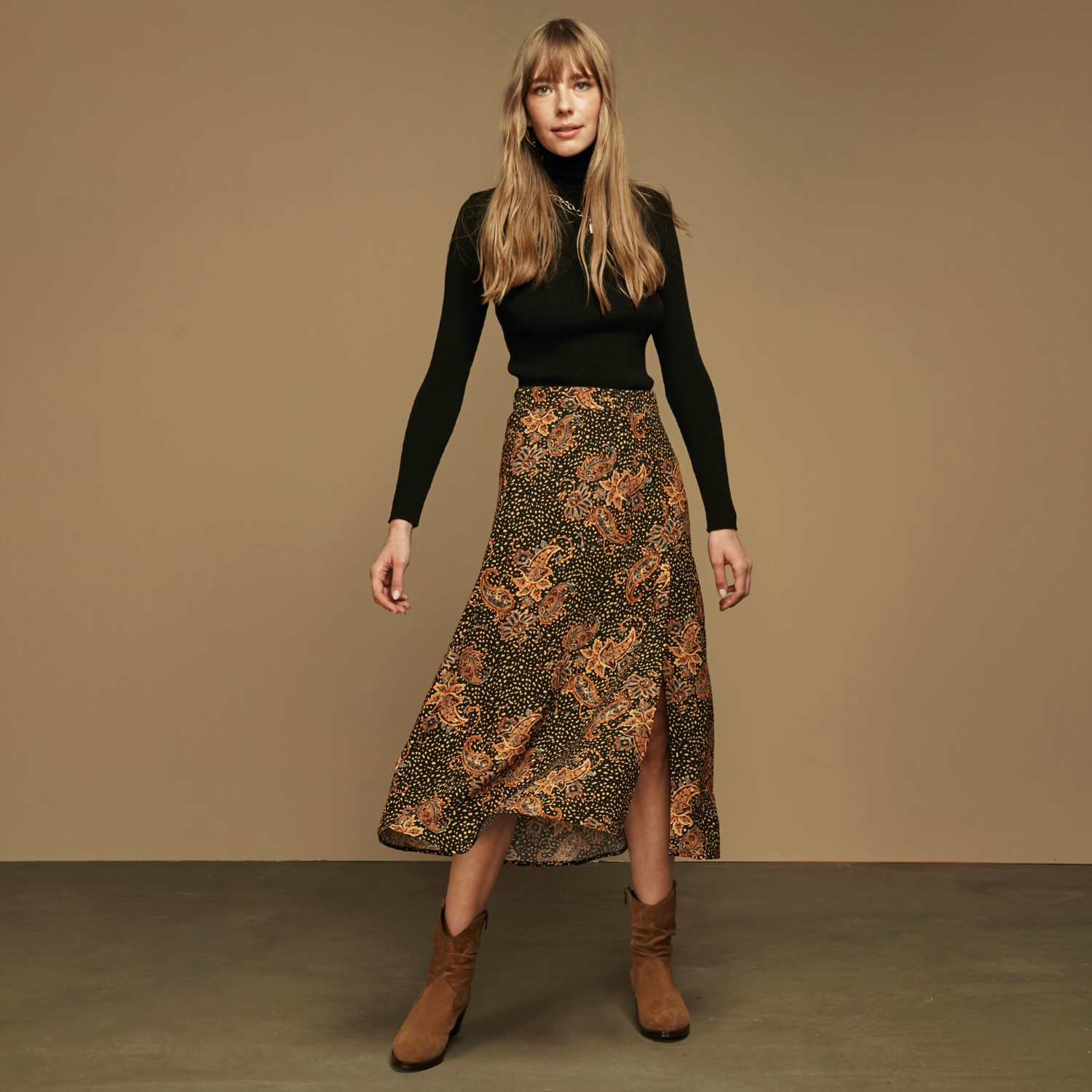 DESENLİ MİDİ ETEK